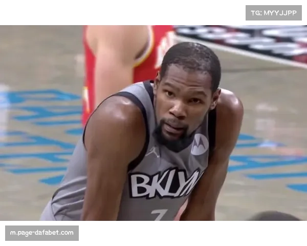 特雷·杨三分手感冰凉,老鹰上半场外线表现低迷