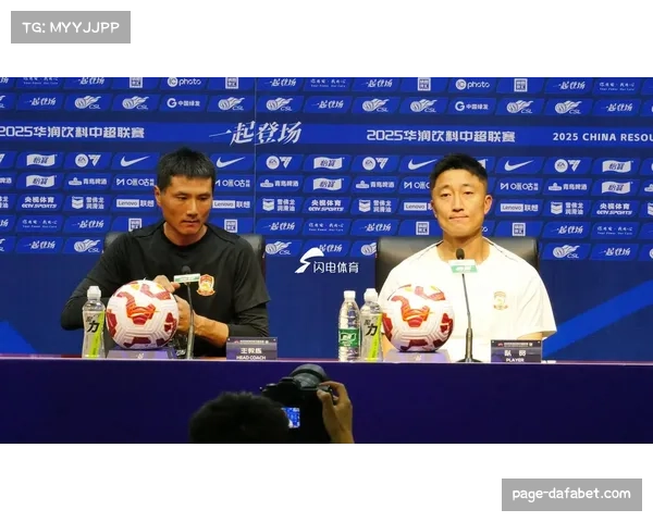 青岛西海岸邵佳一肯定球队凝聚力,展望新赛季目标